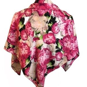 Reed 36”‎ Square Pink Floral Scarf